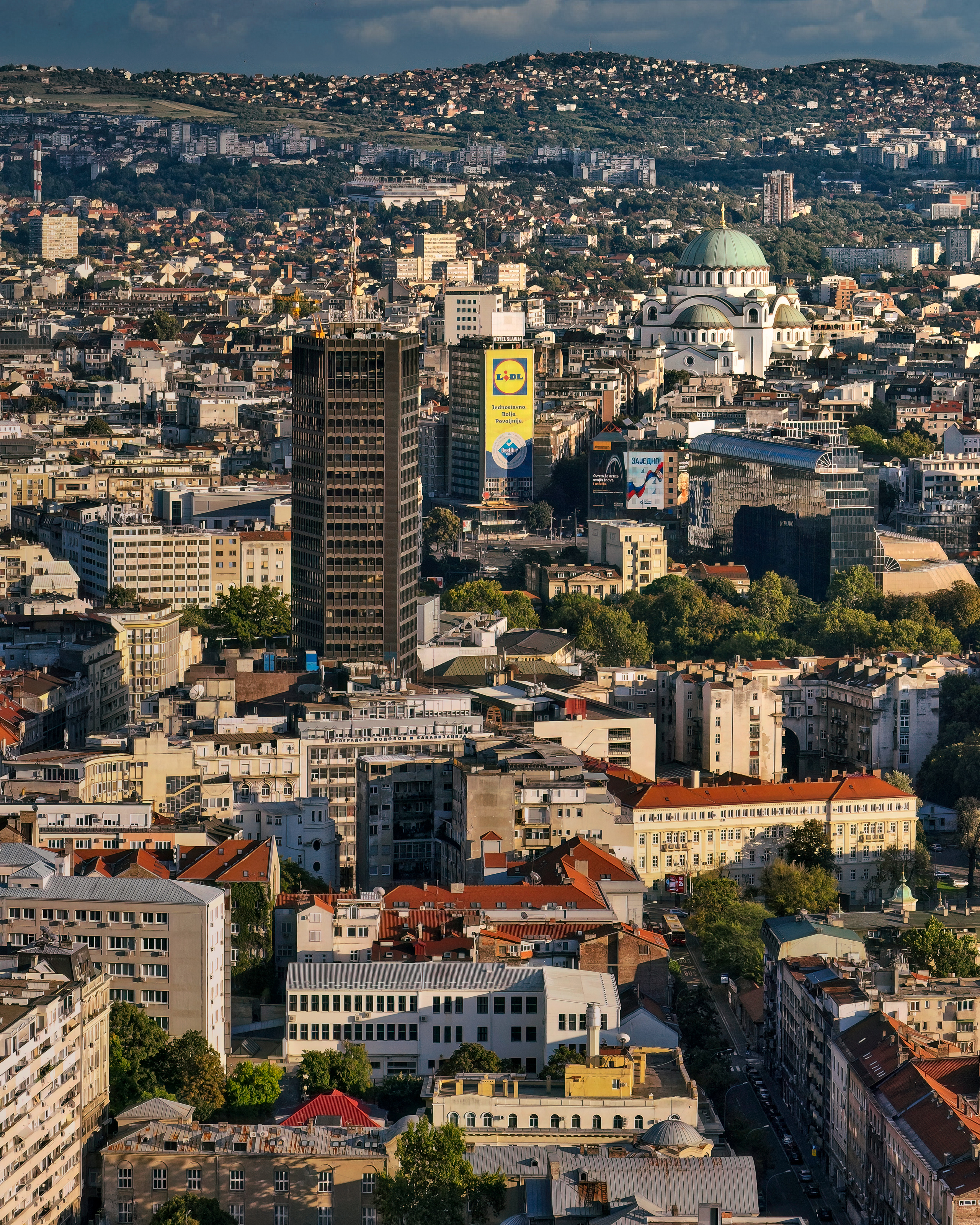 Palata Beograd, trg Slavija i Hram Svetog Save